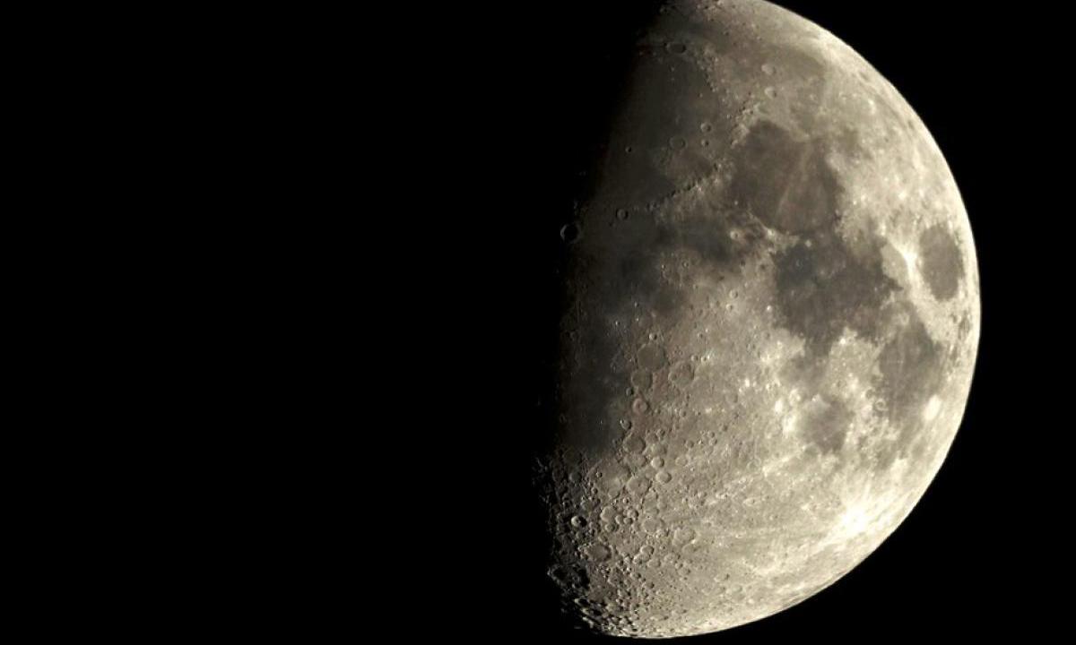 Россияне смогут увидеть затмение Луны в ночь на 29 октября