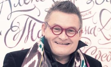 Погнали как бомжей: историк моды Александр Васильев обидел жену тренера Валерия Карпина