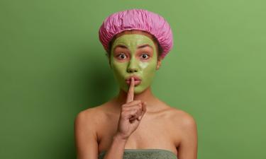 Что наносить на лицо при акне: список самых эффективных масок