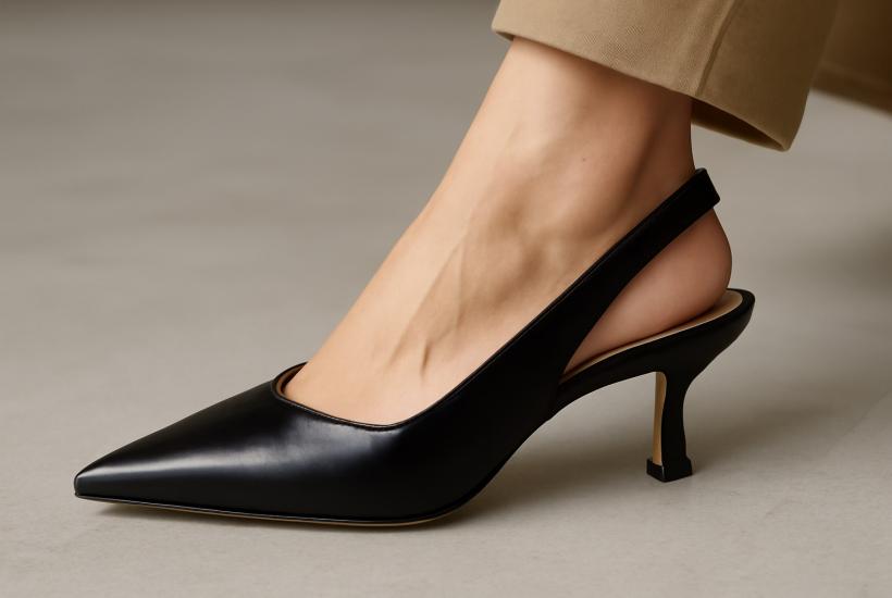 Туфли с острым носком