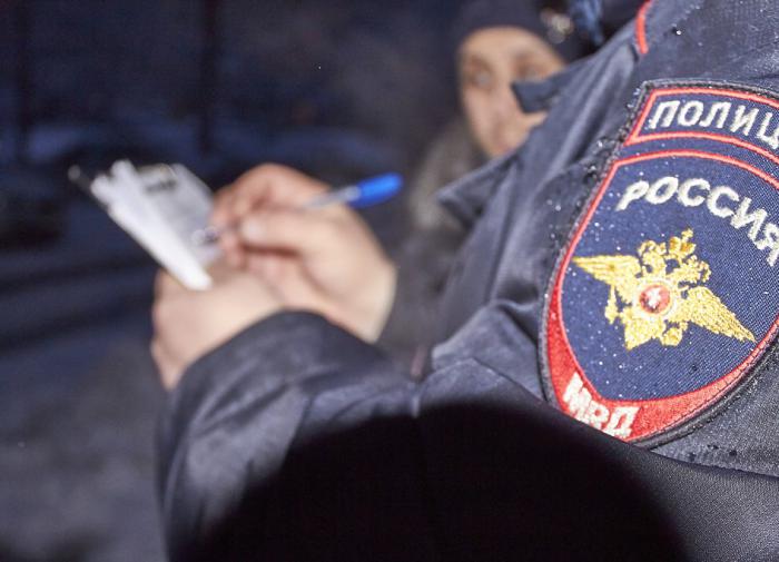 В Перми рассматривают дело о взятке сотруднику ФСБ в 100 млн рублей В Перми рассматривают дело о взятке сотруднику ФСБ в 100 млн рублей