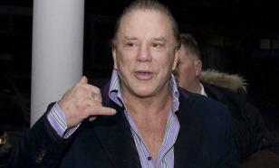 Микки Рурк пообещал, что "жестко опустит" Роберта де Ниро