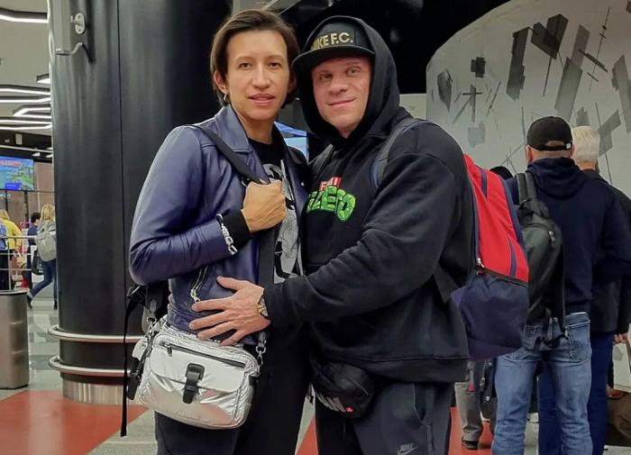 Юмористка Елена Борщева рассказала о ссорах с мужем-бодибилдером