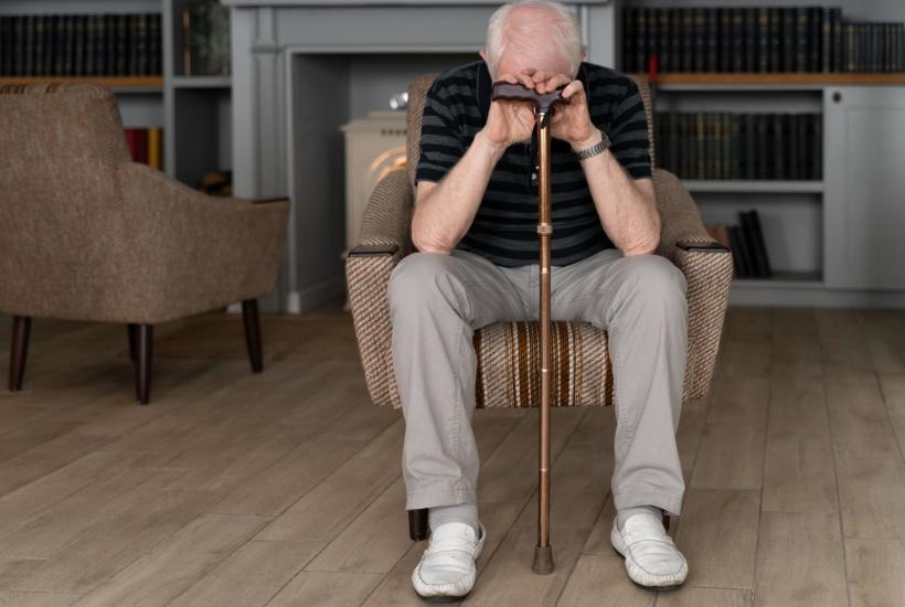 Пожилой человек