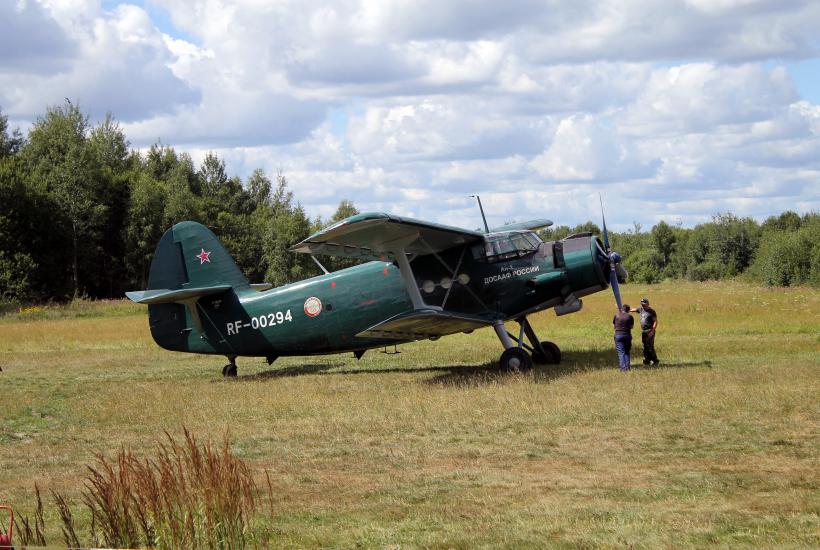 АН-2 на аэродроме Волосово 03