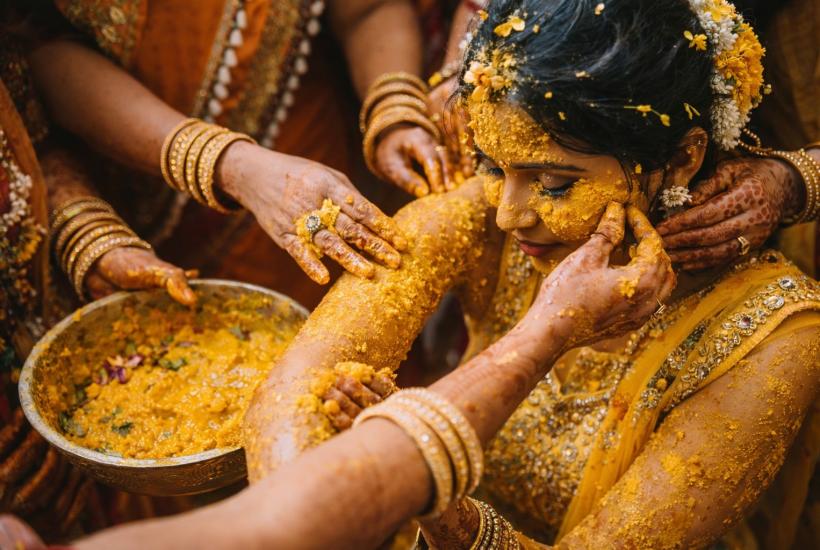 Свадебный обряд с куркумой