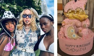 Грандиозный праздник: Мадонна показала кадры с дня рождения дочерей-близняшек