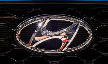 Hyundai встроила рукопожатие в букву H на эмблеме