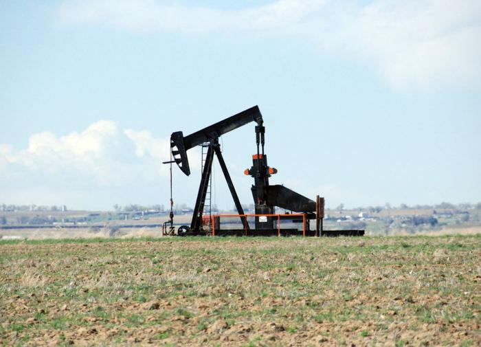 Обработка нефти паром с ацетатами снизила её вязкость на 58%