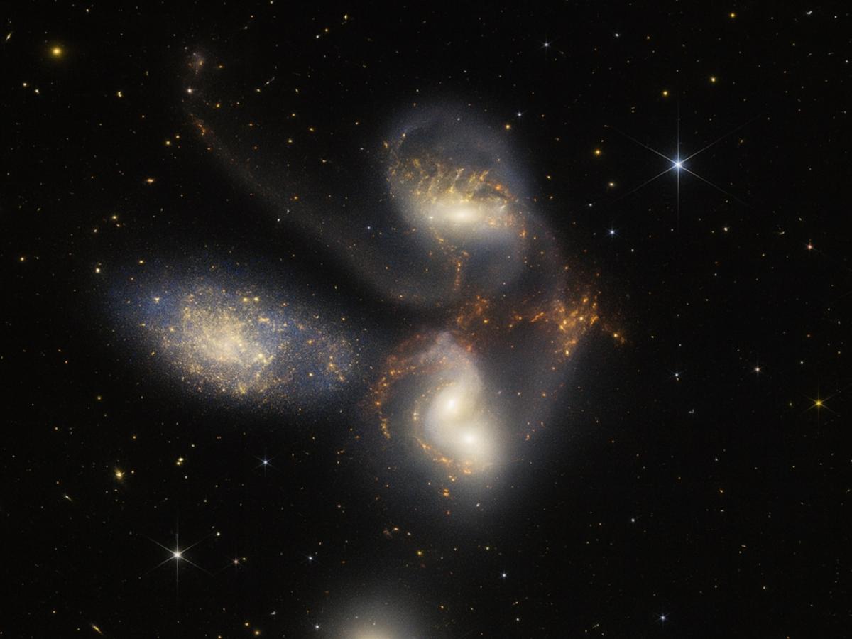 Новые данные изменили в 2025 году представления о Вселенной