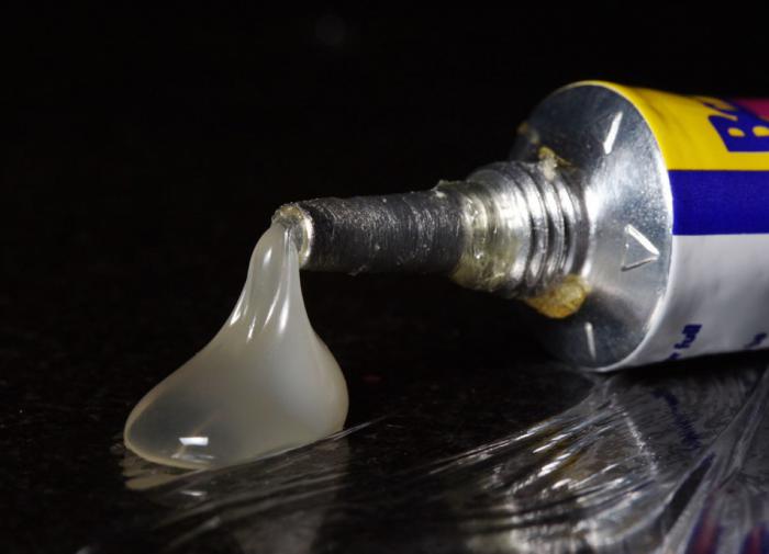 Ученые разработали вещество для стойкого скрепления вещей