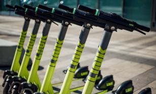 Два подростка в Москве получили ожоги после падения с электросамоката на раскалённый асфальт