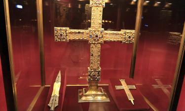 На роль Святого Копья претендуют 4 реликвии — историки