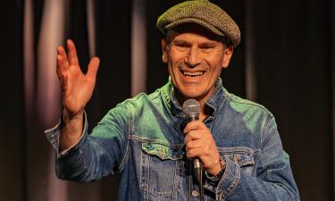 Михаил Шац* назвал отъезд из России "эмоциональным бегством"