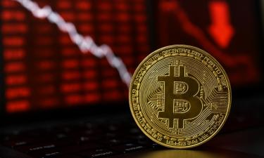Биткоин потерял 24% стоимости — The New York Post